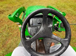 
										2020 John Deere 3032E Tractor, Loader, Box Blade full									