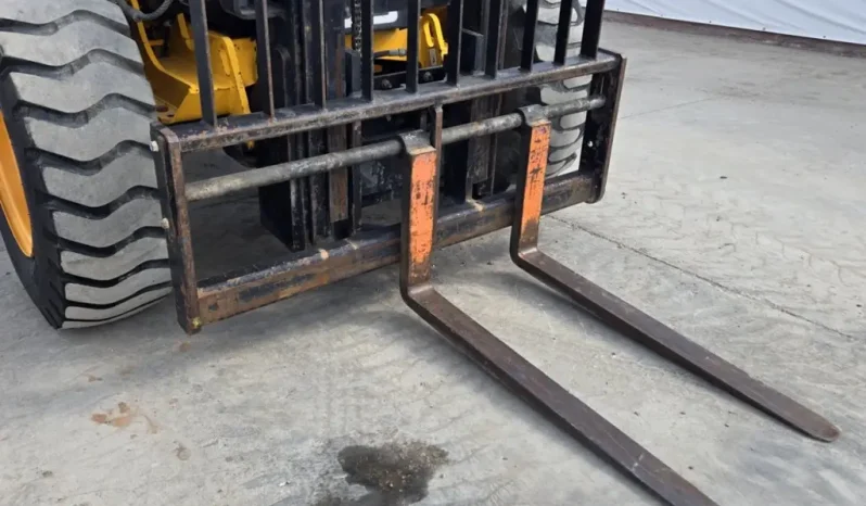 
								2017 JCB 930-4 Rough Terrain Forklift full									