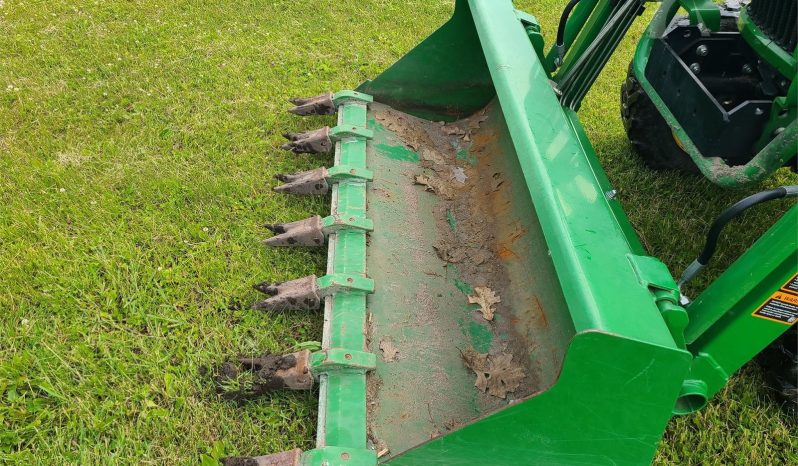 
								2017 John Deere 2025R Tractor with Loader, Tiller full									