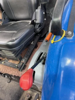 
										2015 New Holland Boomer 33 Compact Tractor full									